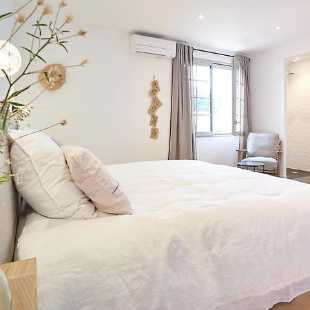 Maison 1634 - Climatisation, Piscine, Parking, Centre Ville, Petit-Dejeuner Compris Pézenas Eksteriør billede