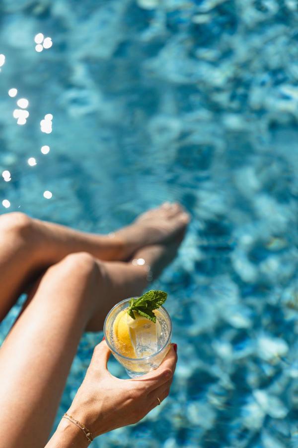 Maison 1634 - Climatisation, Piscine, Parking, Centre Ville, Petit-Dejeuner Compris Pézenas Eksteriør billede