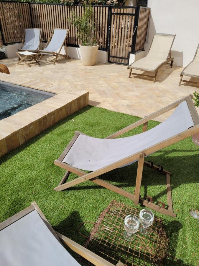 Maison 1634 - Climatisation, Piscine, Parking, Centre Ville, Petit-Dejeuner Compris Pézenas Eksteriør billede